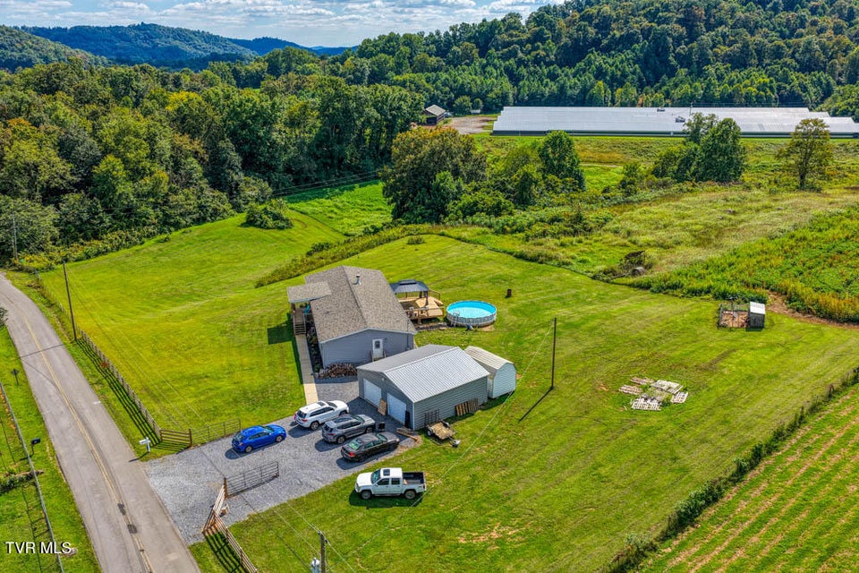 Photo #24: 315 Meadow View Road