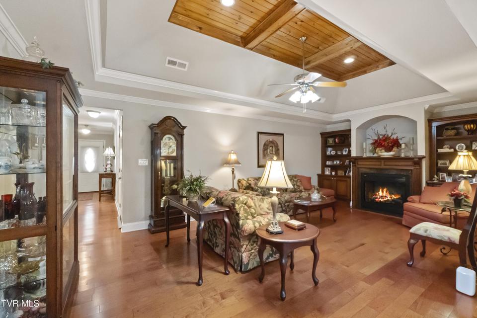 Photo #5: 106 Bridgewater Court