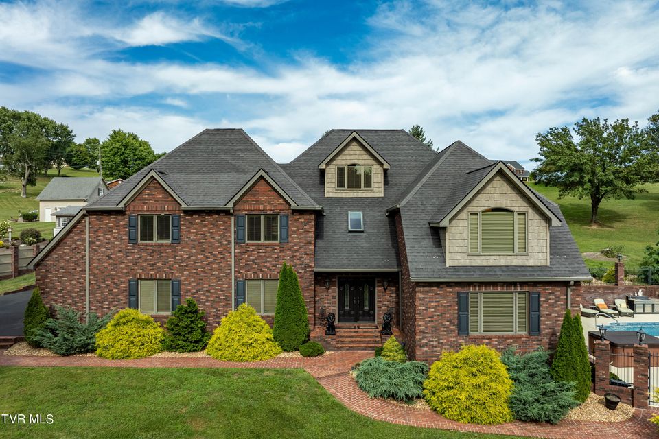 Photo #50: 194 Willow Brook Drive