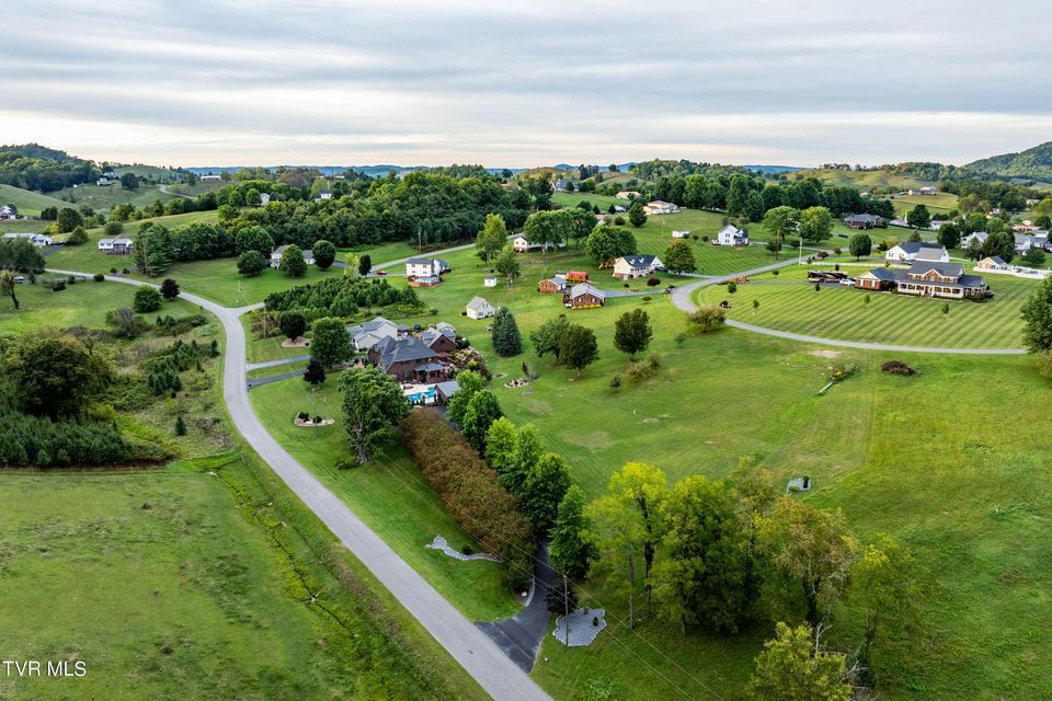 Photo #64: 194 Willow Brook Drive