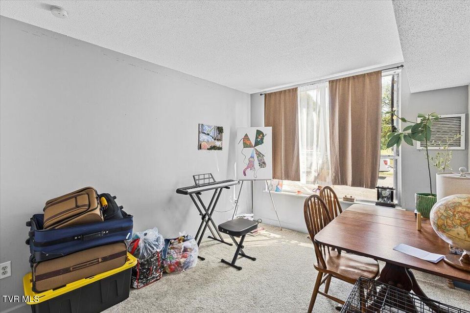 Photo #11: 420 Wheatley Street