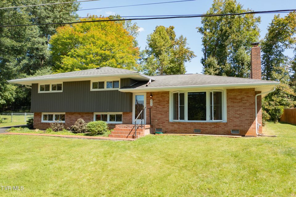 Photo #3: 311 Brookdale Circle