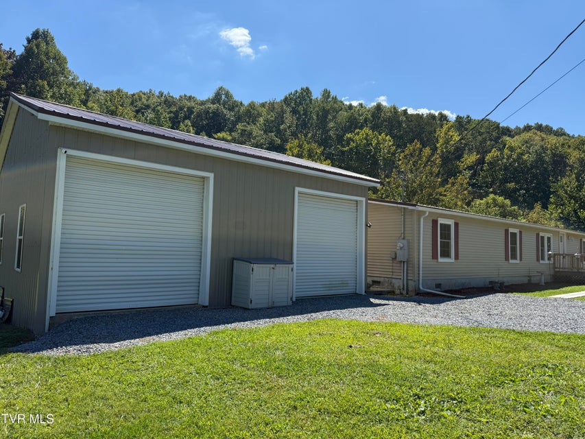 Photo #35: 2418 Beech Creek Road