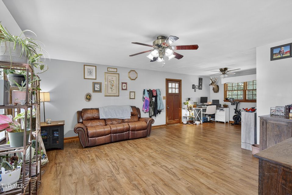 Photo #4: 1348 Highland Drive