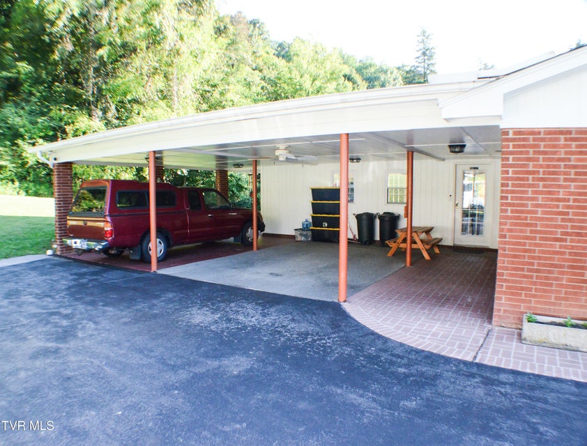 Photo #6: 213 Russell Drive