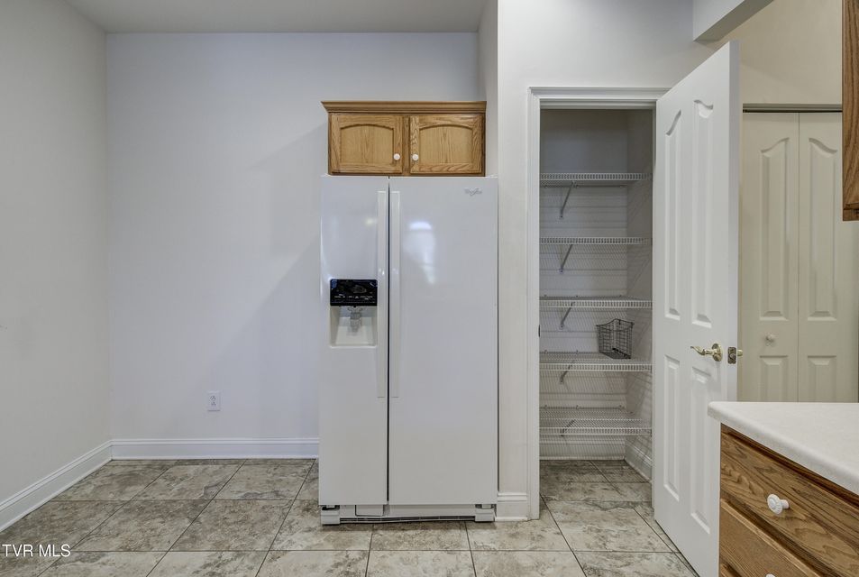Photo #13: 231 Avonlea Place