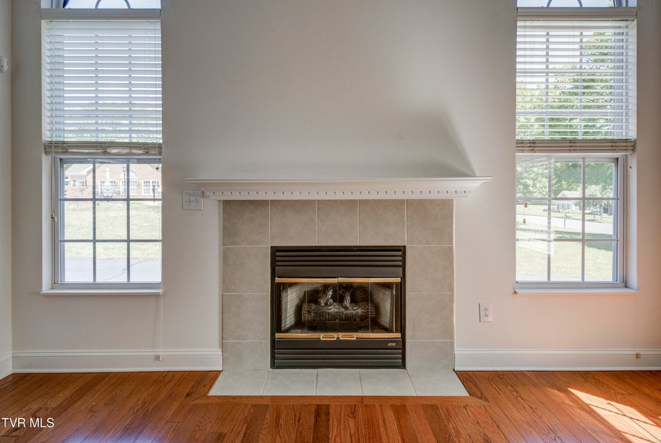 Photo #5: 231 Avonlea Place