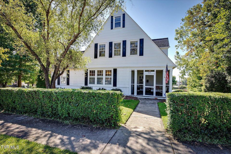 Photo #3: 809 Yadkin Street Street