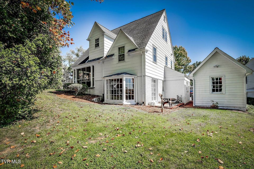 Photo #37: 809 Yadkin Street Street