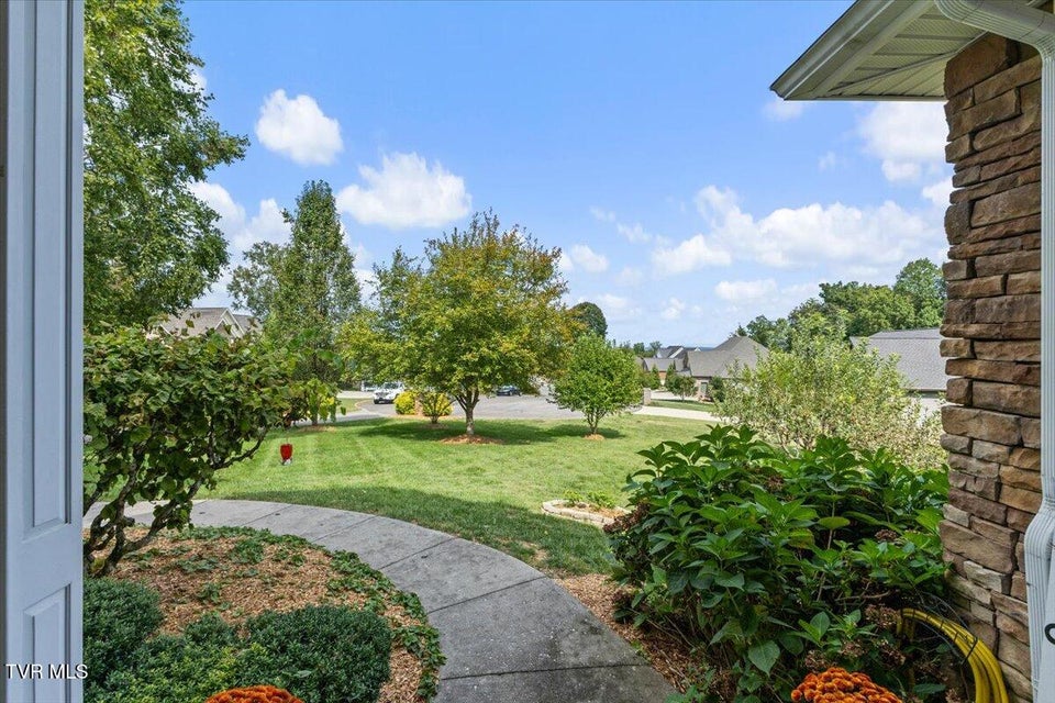 Photo #4: 215 Timberlyne Parc 