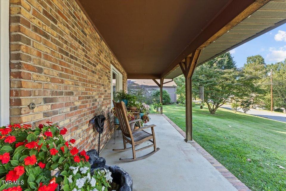 Photo #58: 1019 Grace Drive