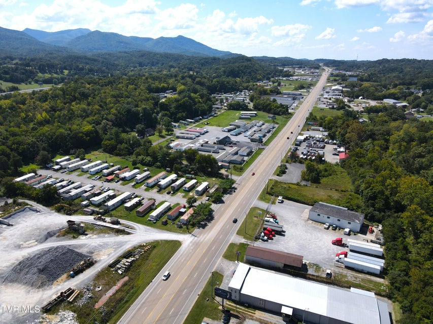 Photo #4: 861 Highway 25-70 