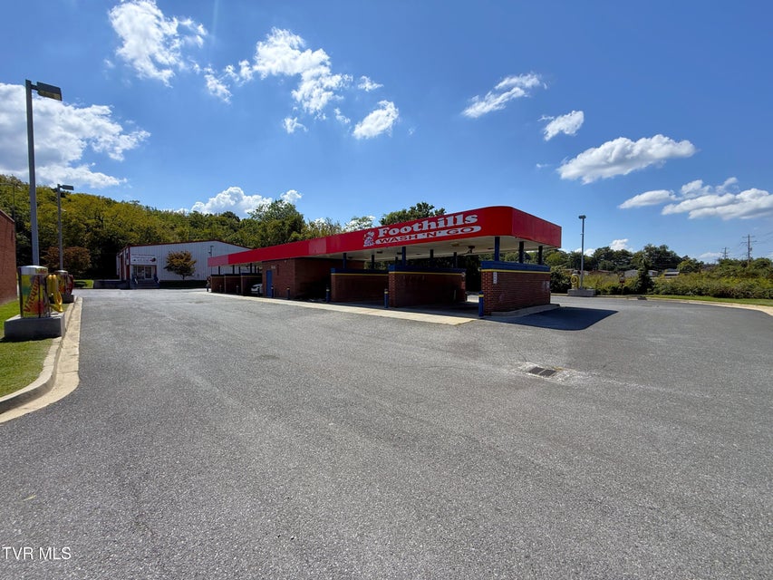 Photo #8: 861 Highway 25-70 