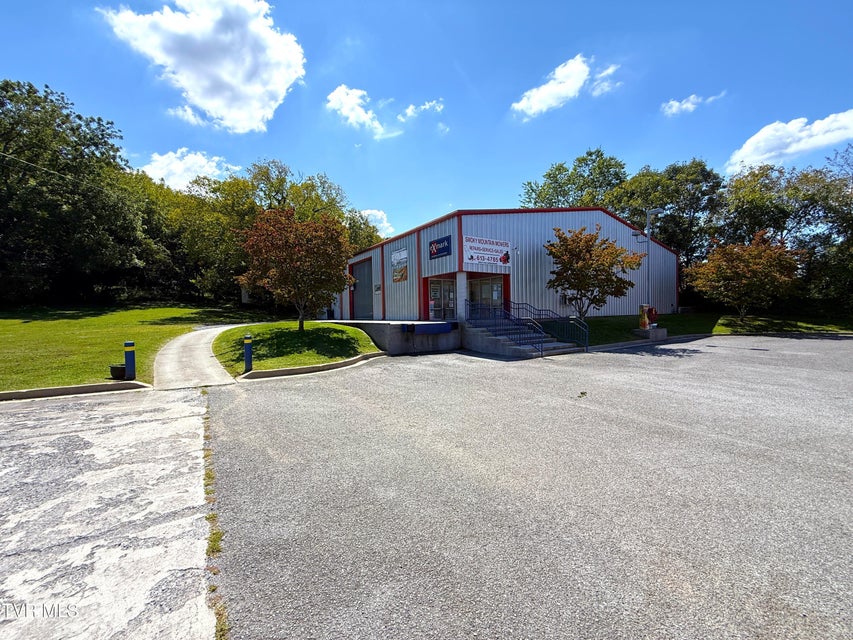Photo #14: 861 Highway 25-70 