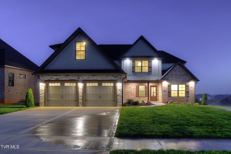 Photo #2: 104 Glaze Farm Way