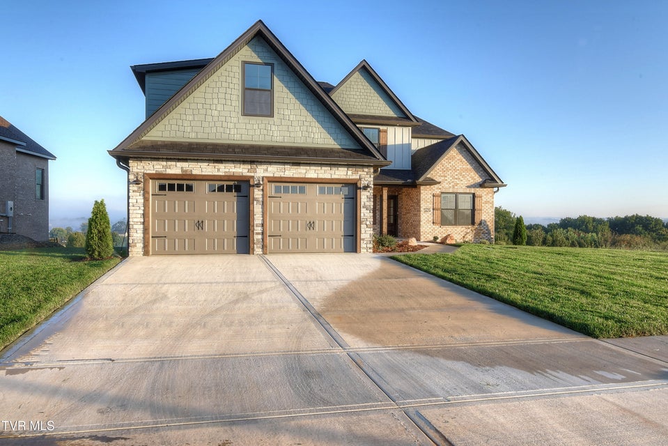 Photo #3: 104 Glaze Farm Way