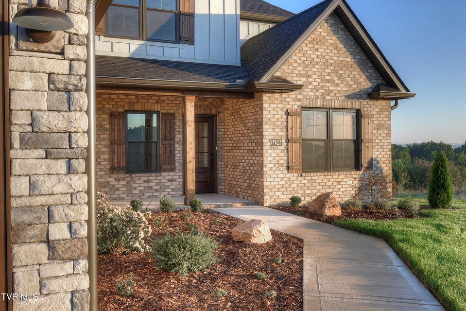Photo #7: 104 Glaze Farm Way