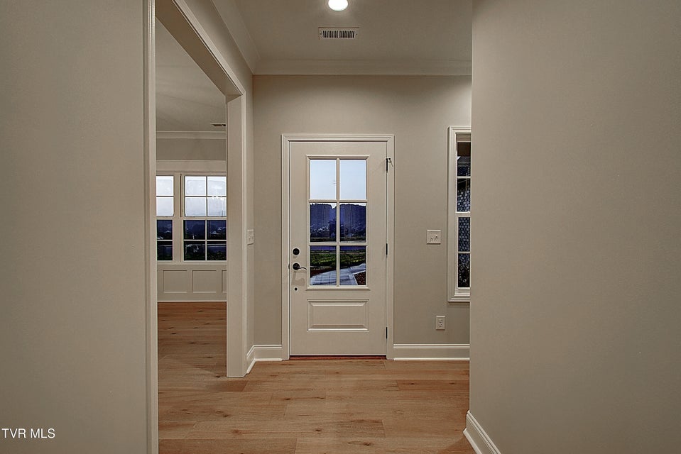 Photo #9: 104 Glaze Farm Way