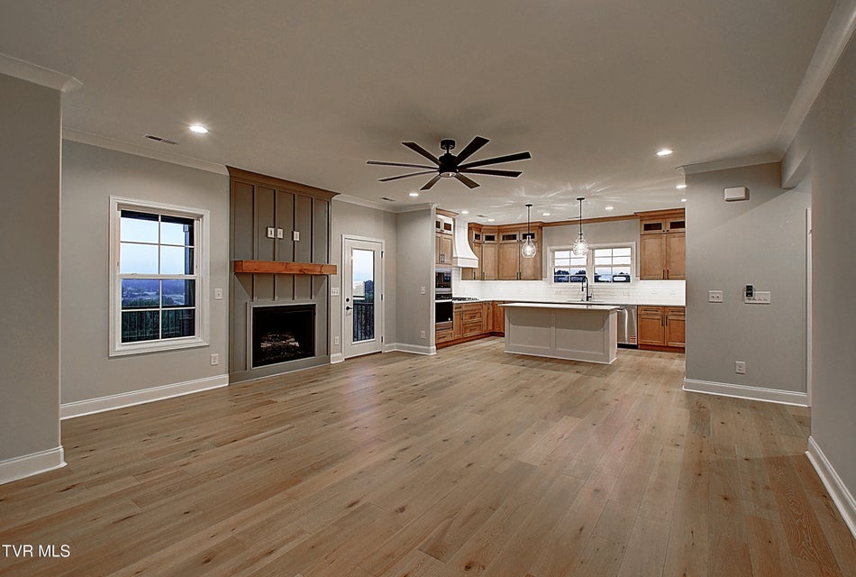 Photo #11: 104 Glaze Farm Way
