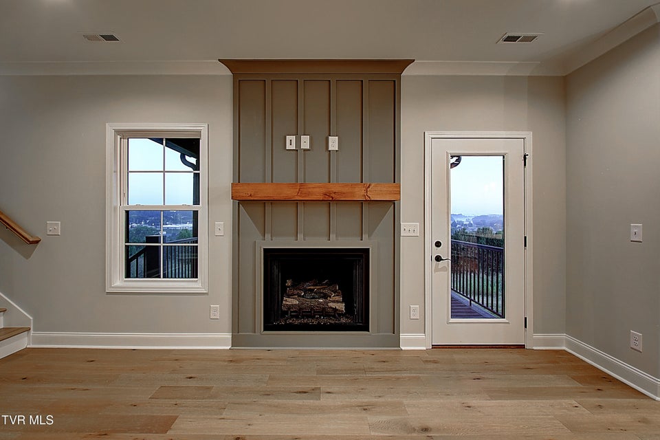 Photo #13: 104 Glaze Farm Way