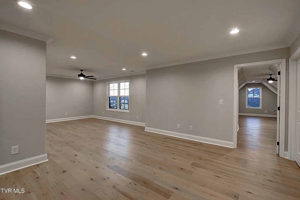 Photo #35: 104 Glaze Farm Way
