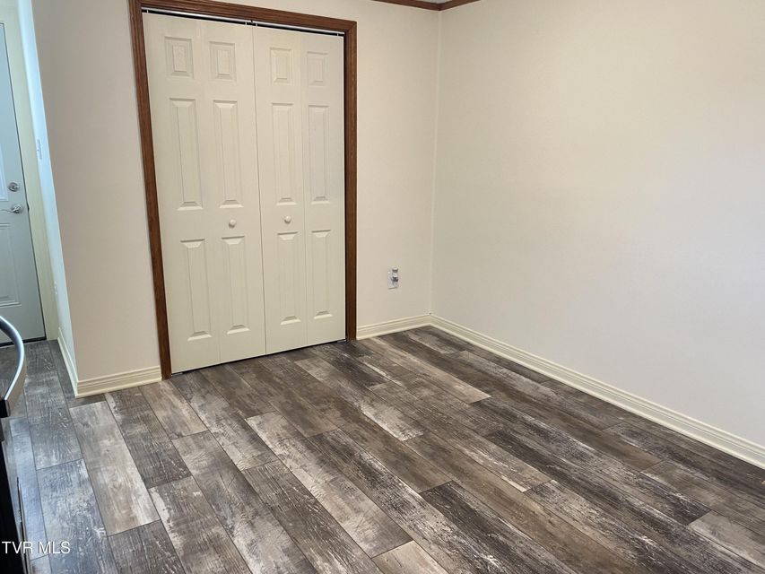 Photo #8: 114 Treadway Lane