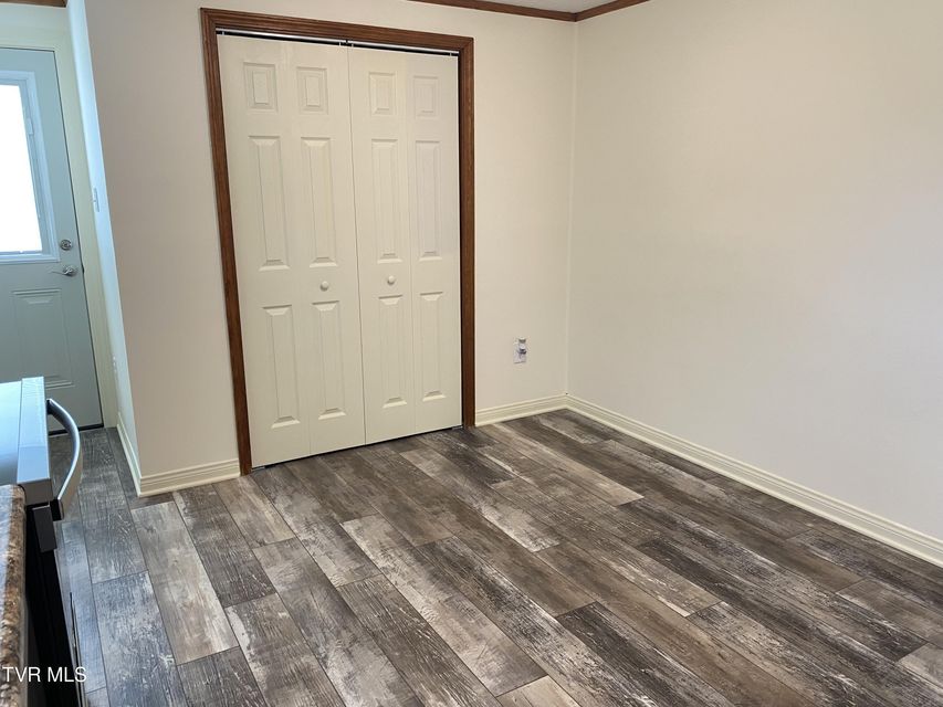 Photo #10: 114 Treadway Lane