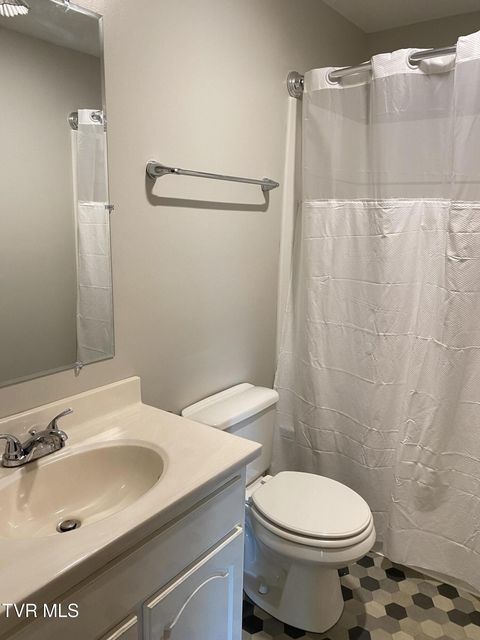 Photo #21: 114 Treadway Lane