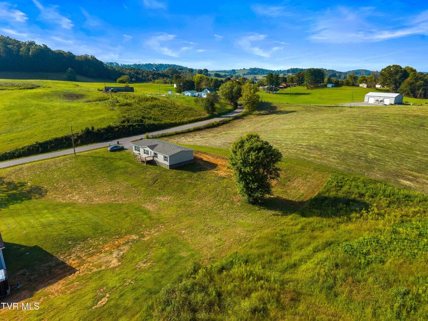 Photo #31: 2421 Three Springs Road