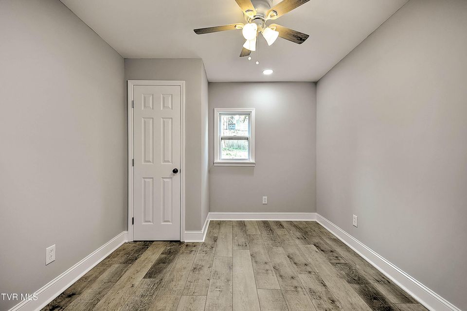 Photo #21: 723 Portsmouth Avenue