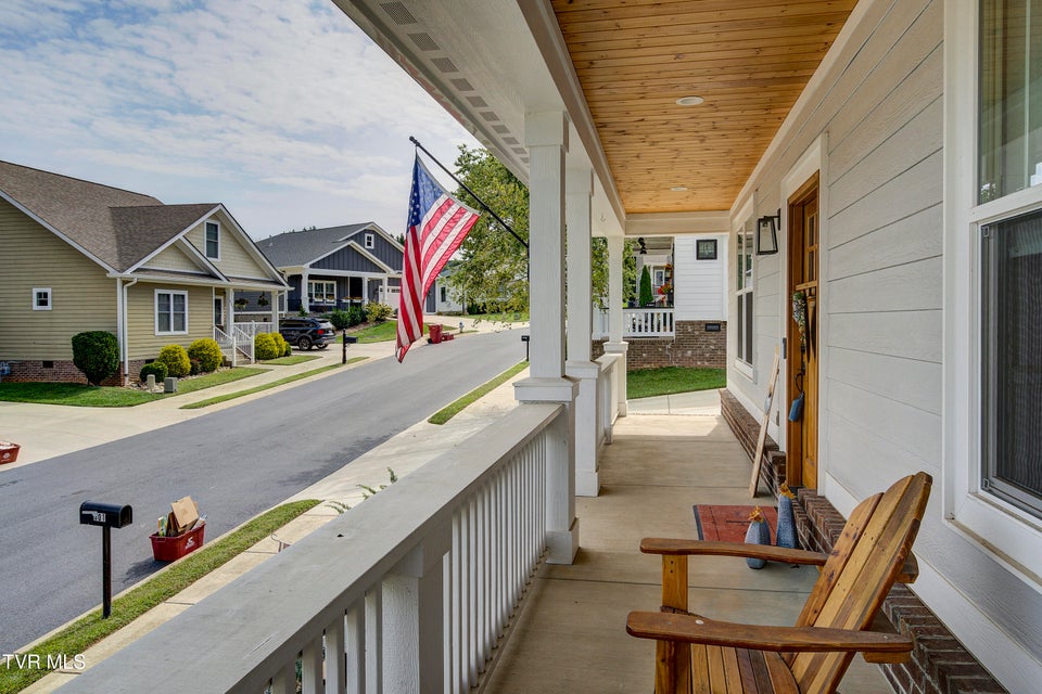Photo #5: 301 Princeton Drive