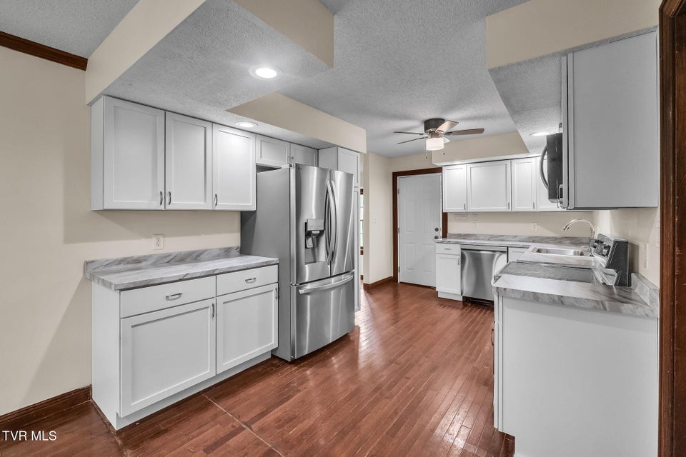 Photo #56: 23147 Simcox Drive