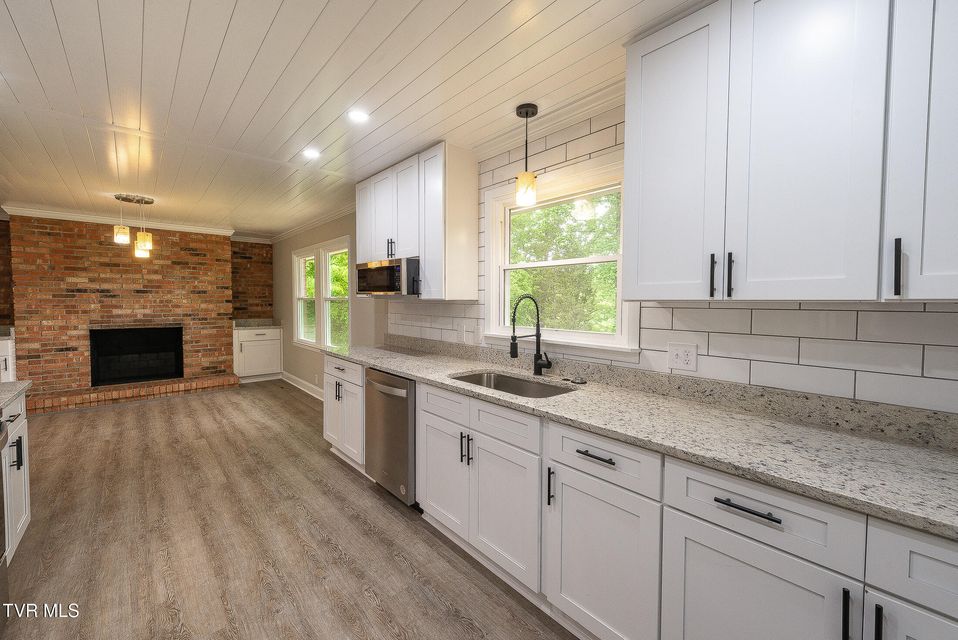 Photo #17: 1236 Nassau Drive