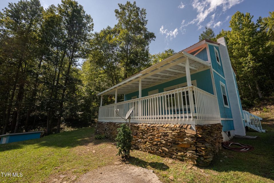 Photo #29: 997 Miller Hollow Road
