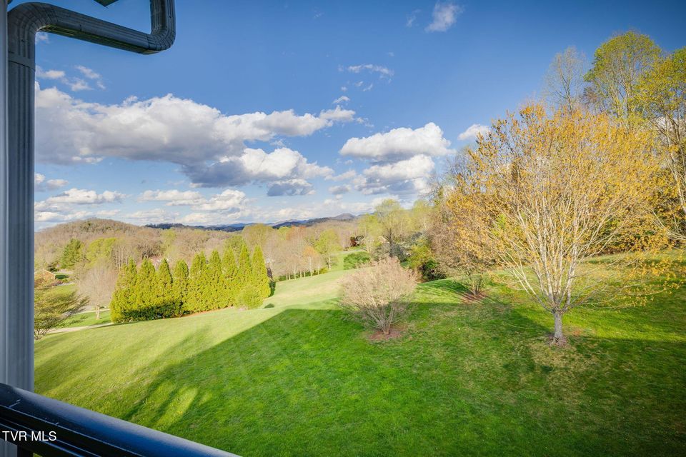 Photo #18: 2606 Beechwood Drive