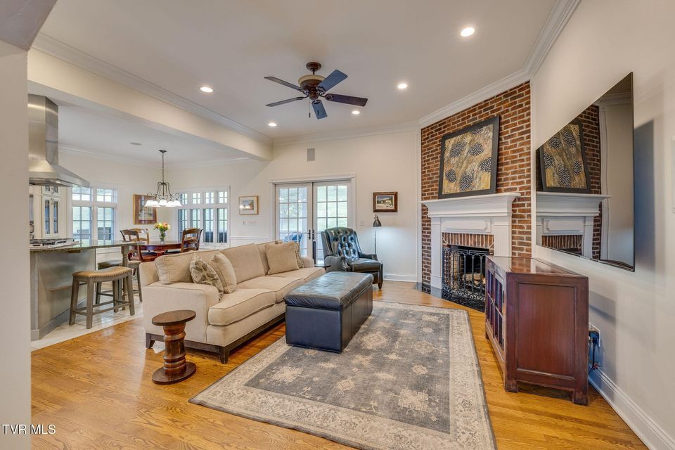 Photo #25: 2606 Beechwood Drive