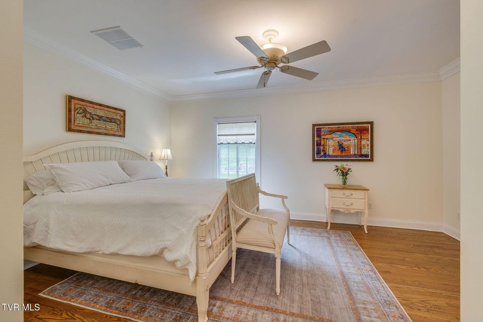 Photo #37: 2606 Beechwood Drive