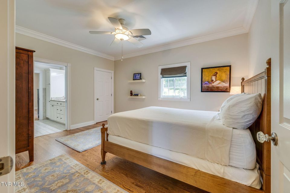 Photo #51: 2606 Beechwood Drive