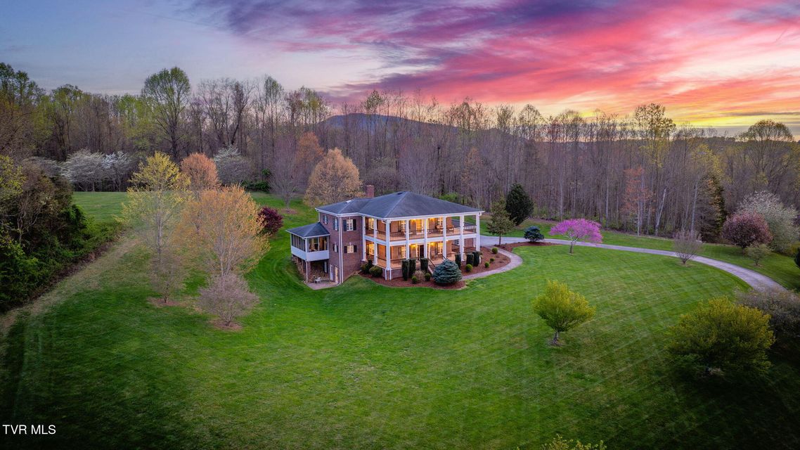 Photo #83: 2606 Beechwood Drive