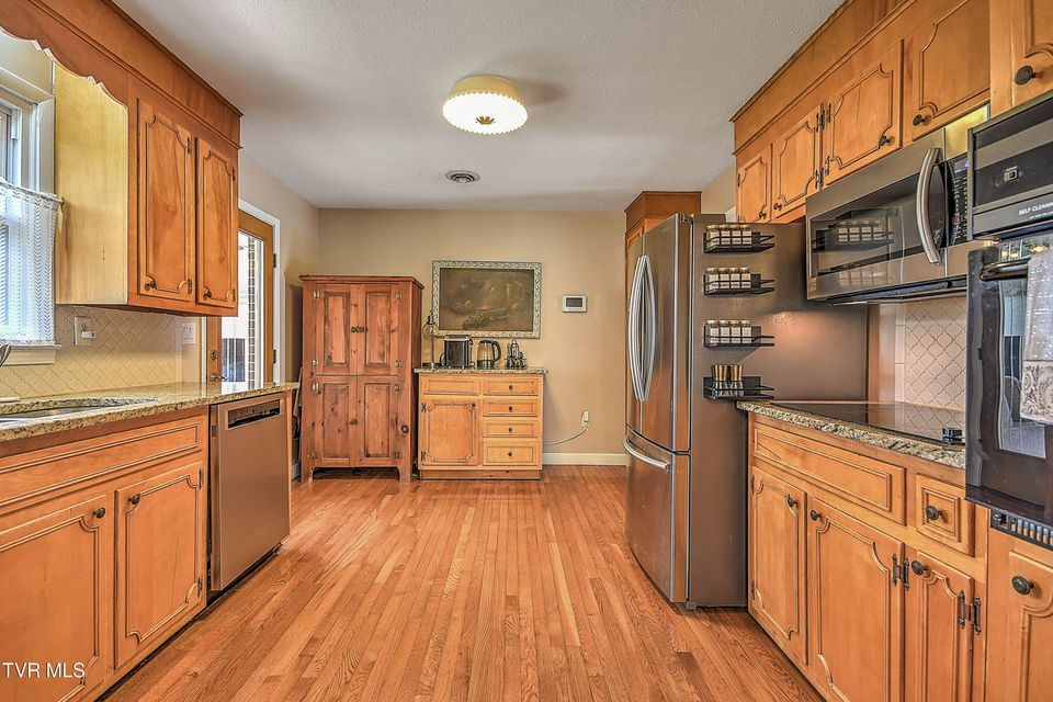 Photo #15: 208 Wimberly Way
