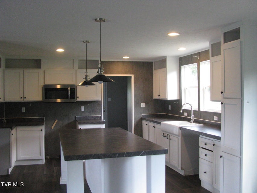 Photo #5: 154 Rock Ridge Way