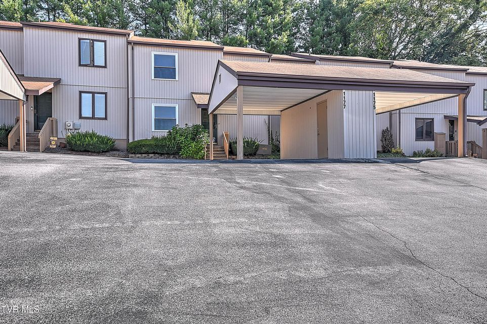 Photo #4: 1177 Pebble Drive