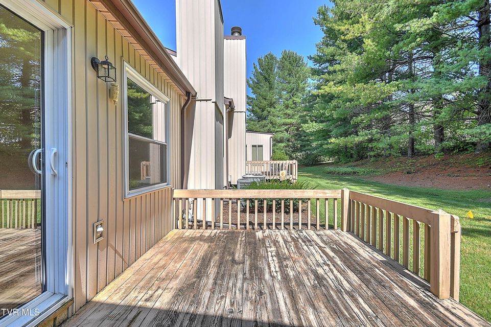 Photo #9: 1177 Pebble Drive
