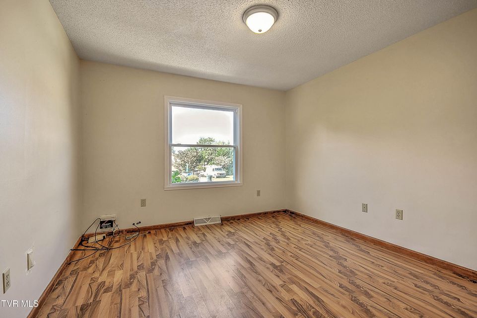 Photo #27: 1177 Pebble Drive