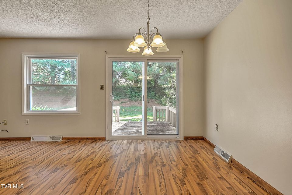 Photo #35: 1177 Pebble Drive