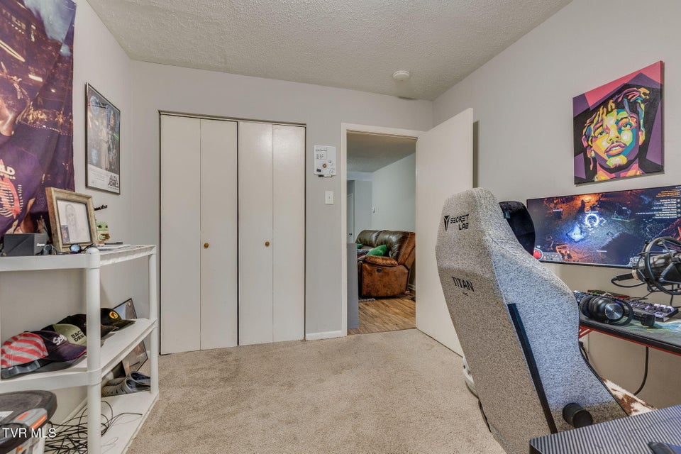 Photo #17: 115 Townview Estates Drive