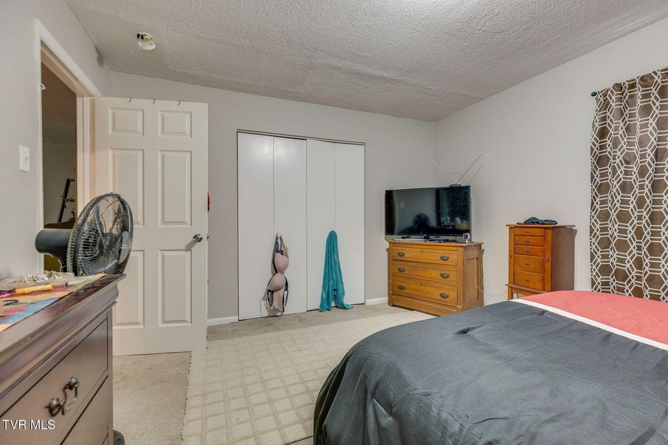 Photo #27: 115 Townview Estates Drive