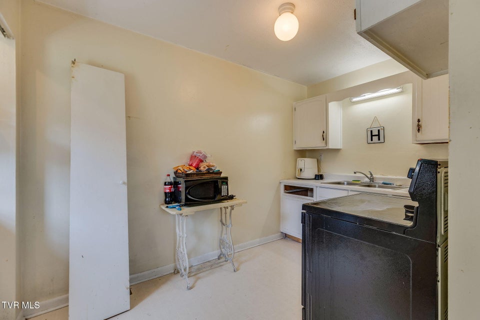Photo #31: 115 Townview Estates Drive