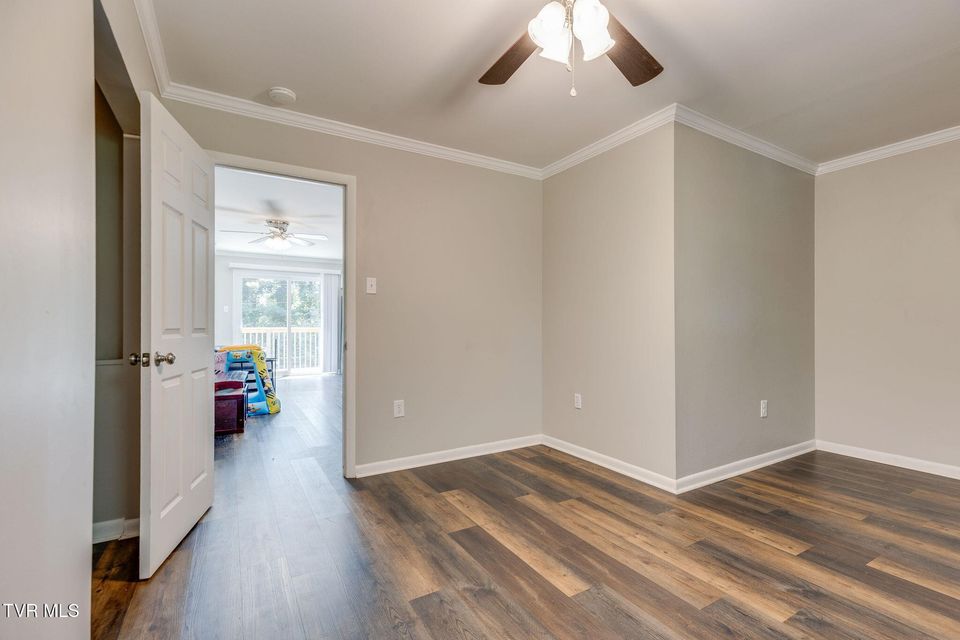 Photo #46: 115 Townview Estates Drive
