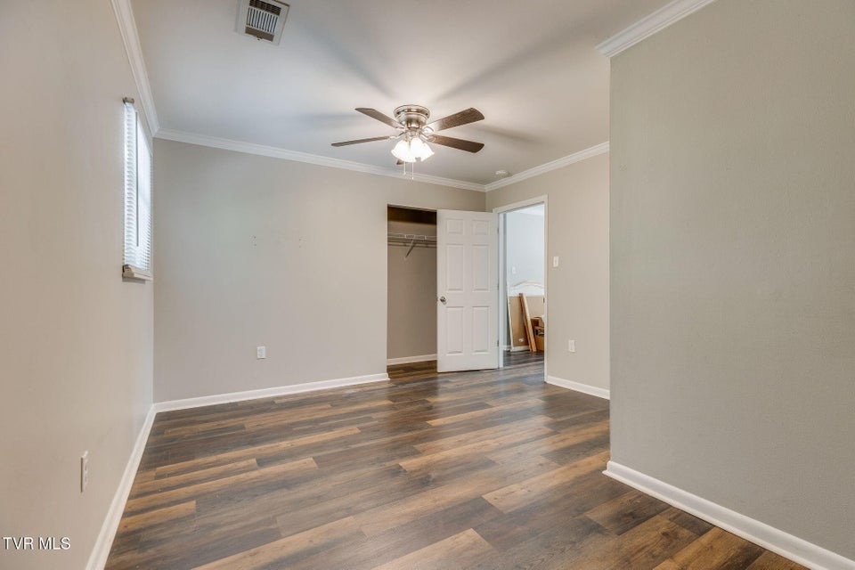 Photo #47: 115 Townview Estates Drive